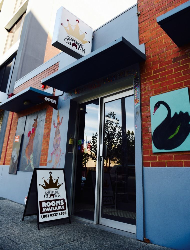 The Emperors Crown Hostel Perth Exteriér fotografie