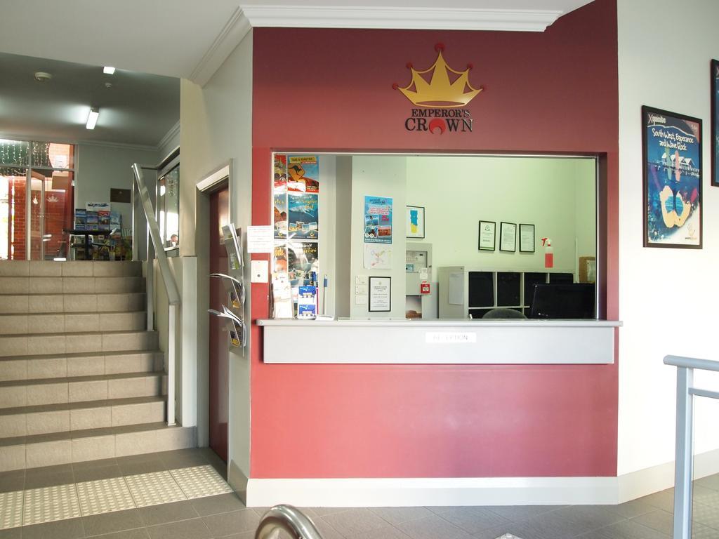 The Emperors Crown Hostel Perth Exteriér fotografie